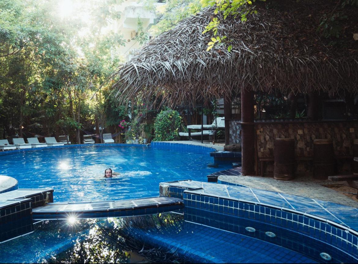 Sundaras Sigiriya Jungles Caves Resort 丹不拉 外观 照片